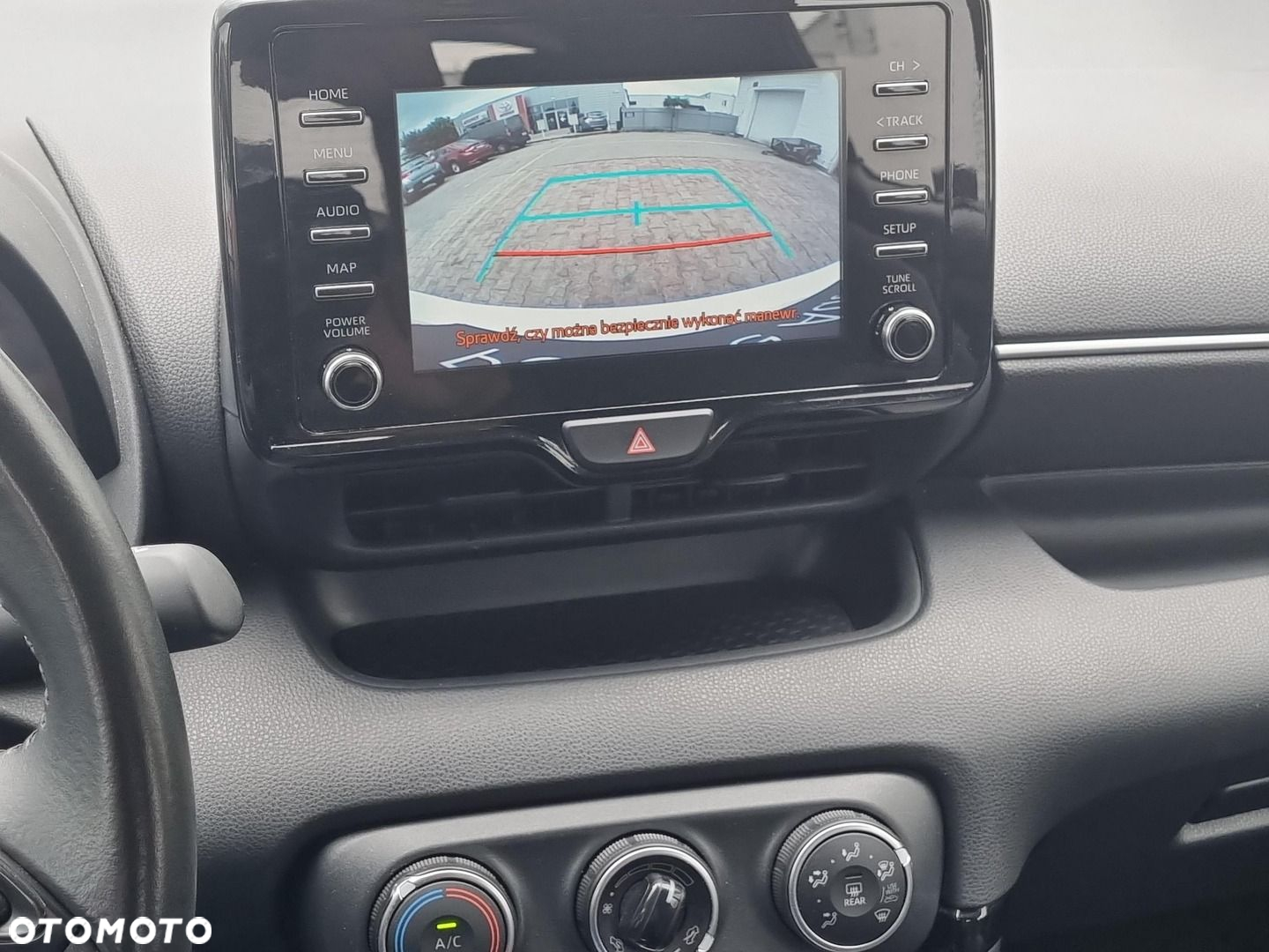 Toyota Yaris - 19