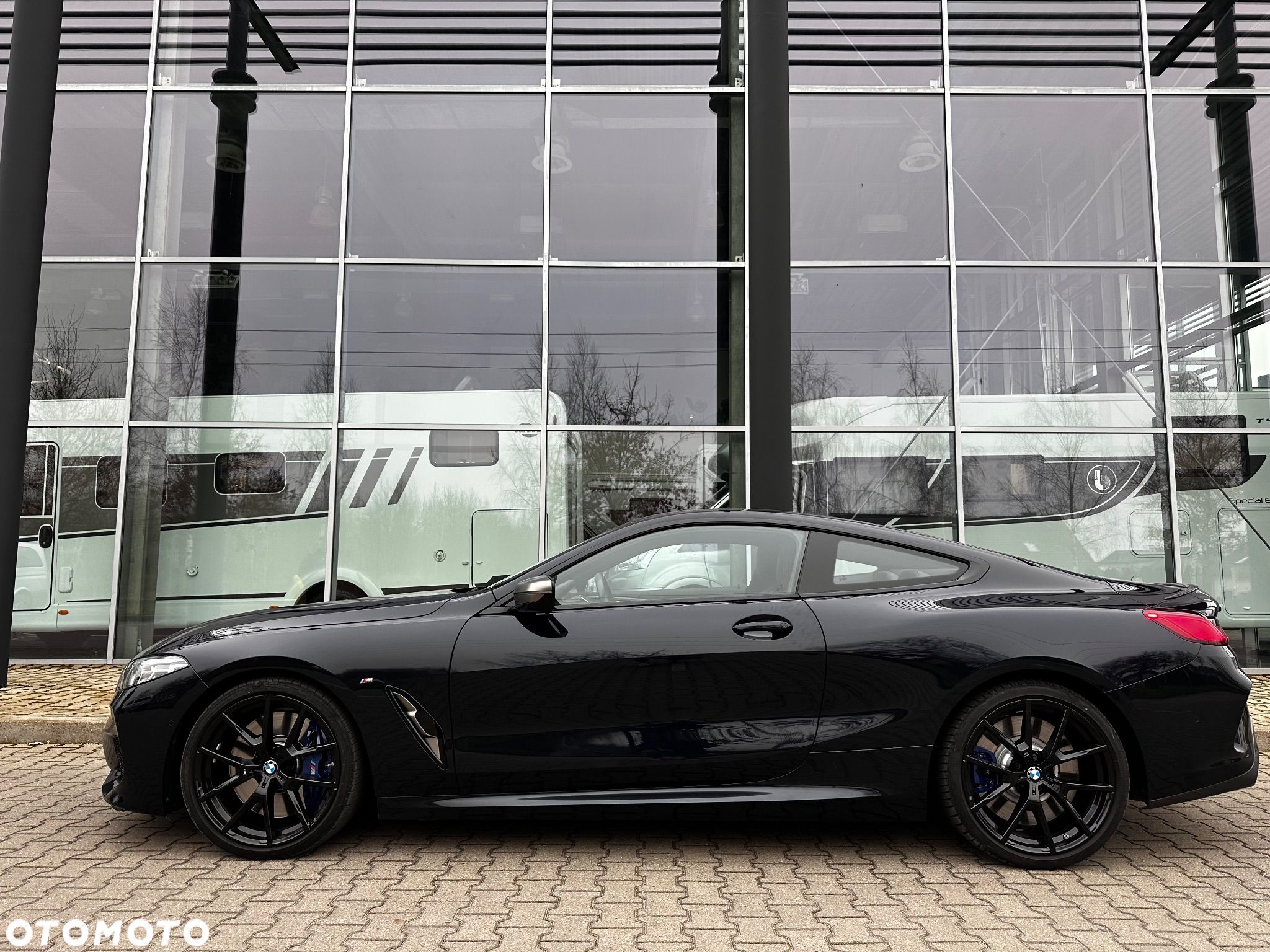 BMW Seria 8 M850i xDrive - 1