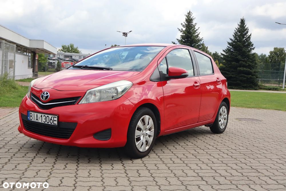 Toyota Yaris 1.33 Premium - 1