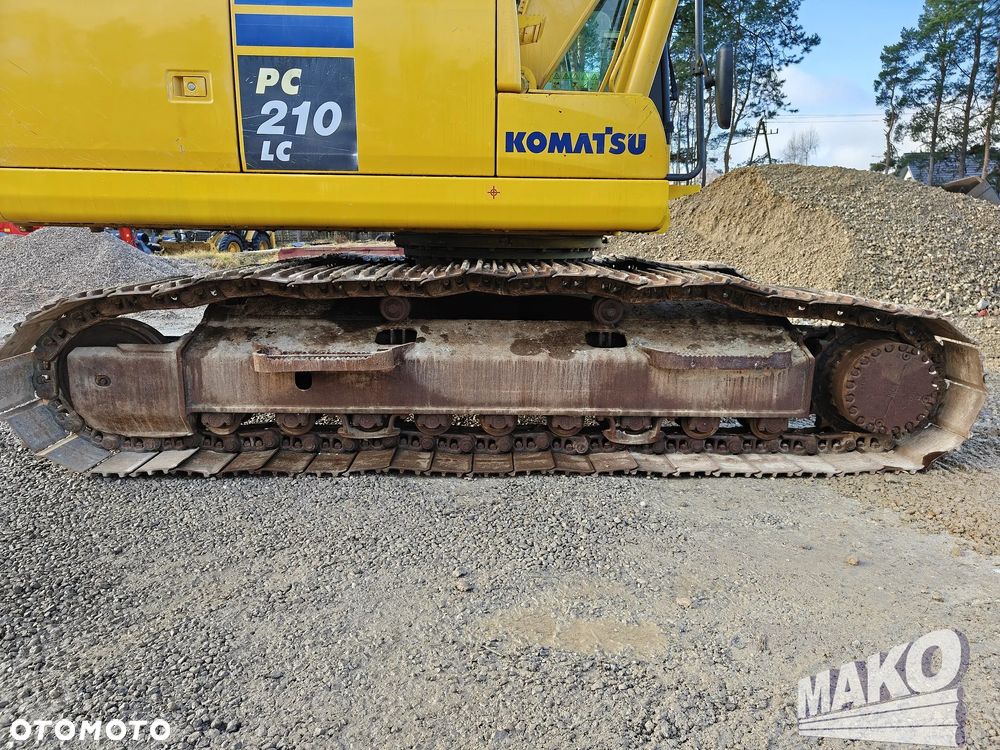 Komatsu PC210 LC-10 - 6