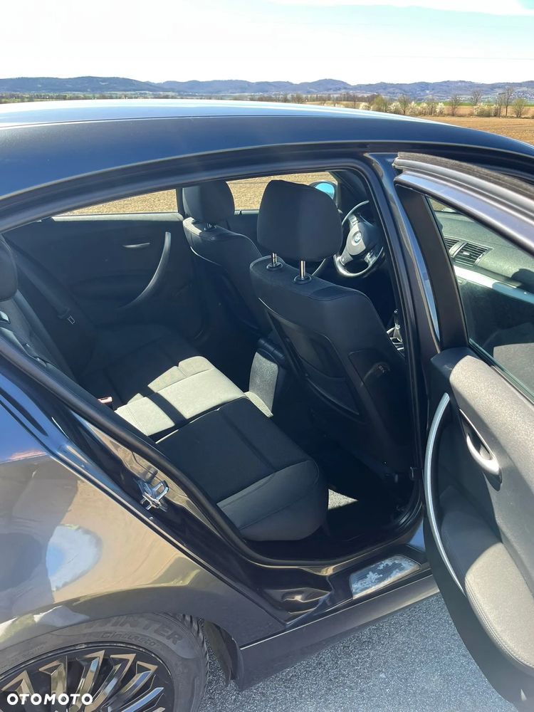 BMW Seria 1 118d - 19