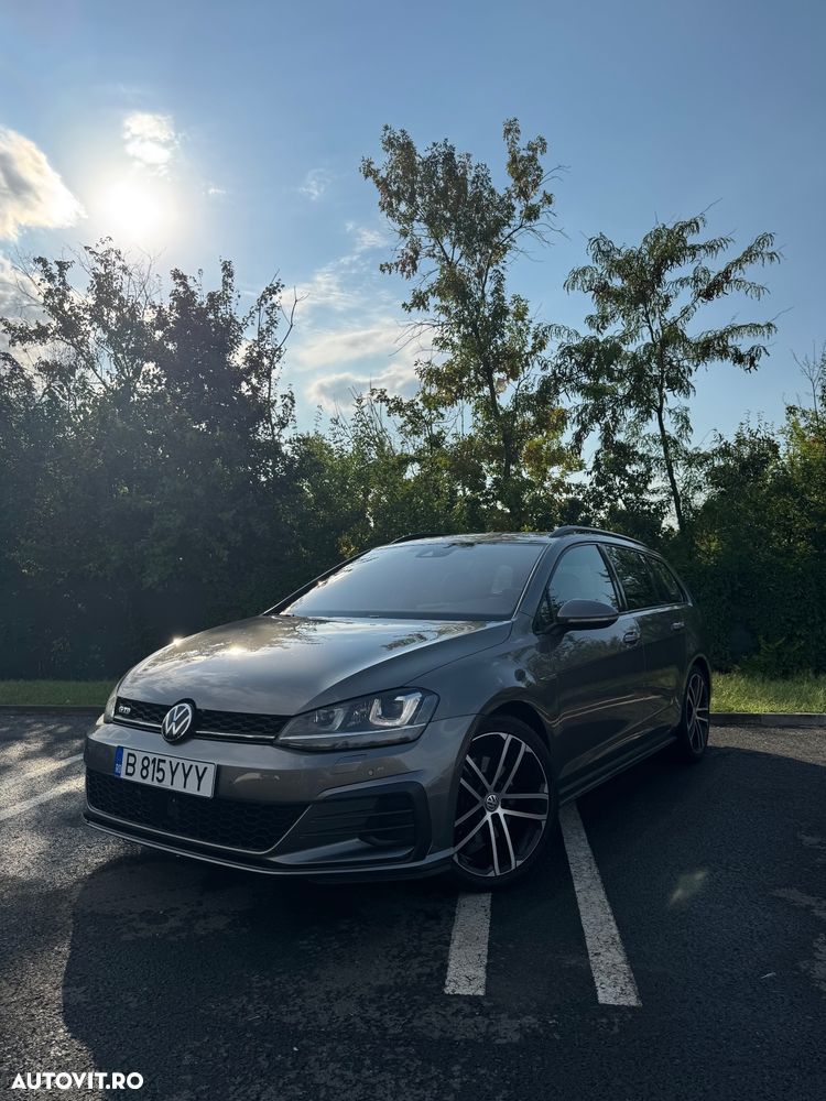 Volkswagen Golf 2.0 TDI DPF BMT GTD - 1