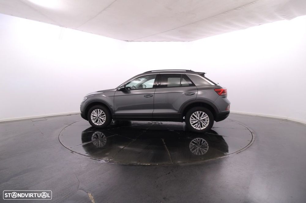Volkswagen T-Roc 2024 photo 3
