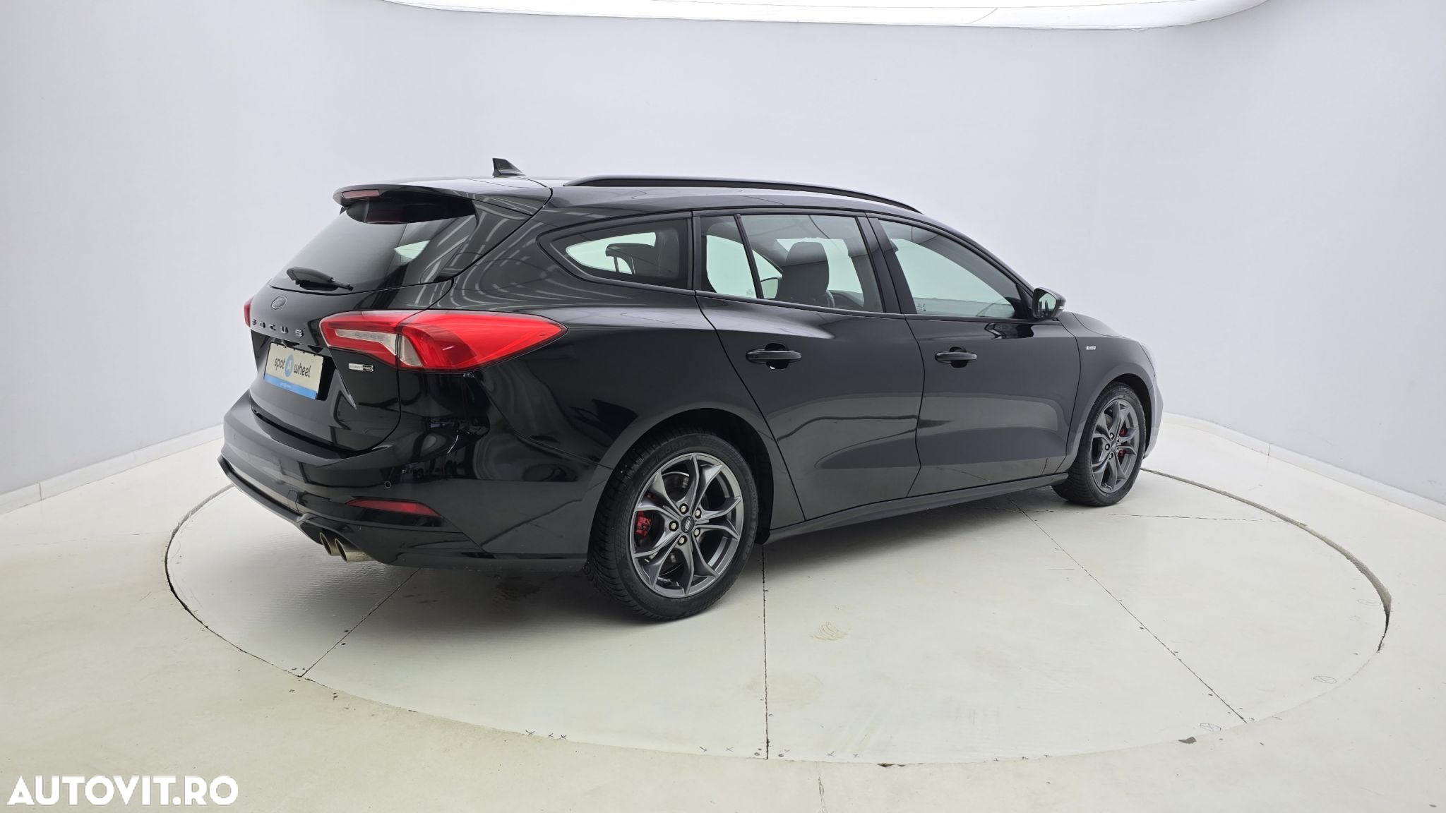 Ford Focus - 6