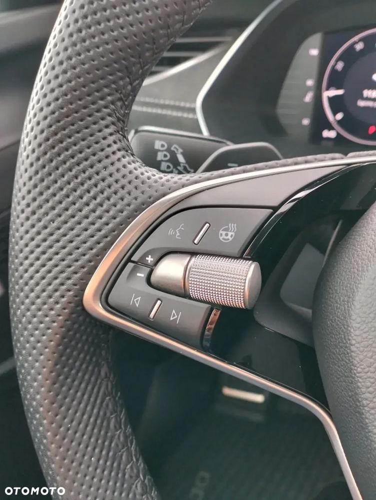 Skoda Octavia 2.0 TDI Selection DSG - 9