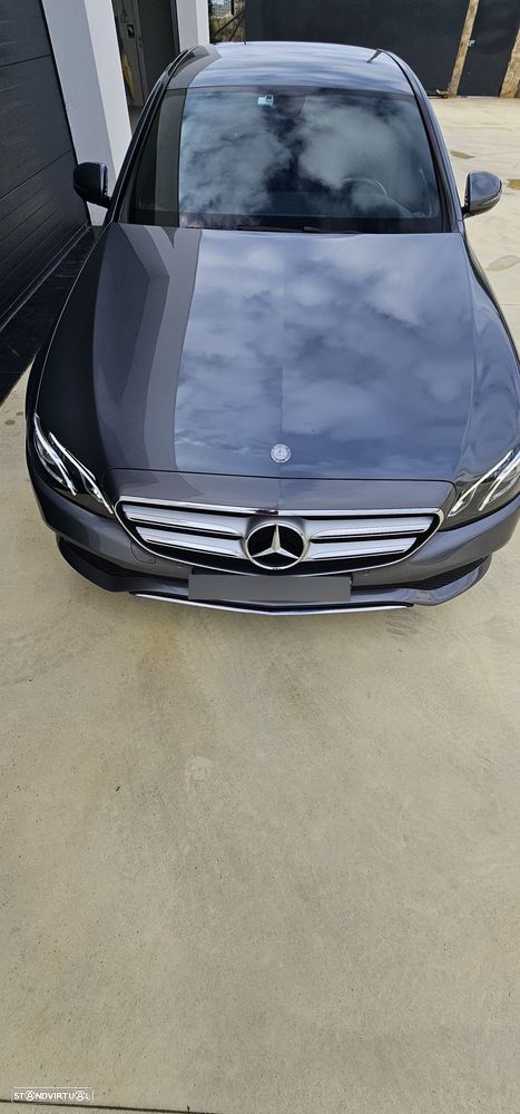 Mercedes-Benz E 220 d Avantgarde+ - 4