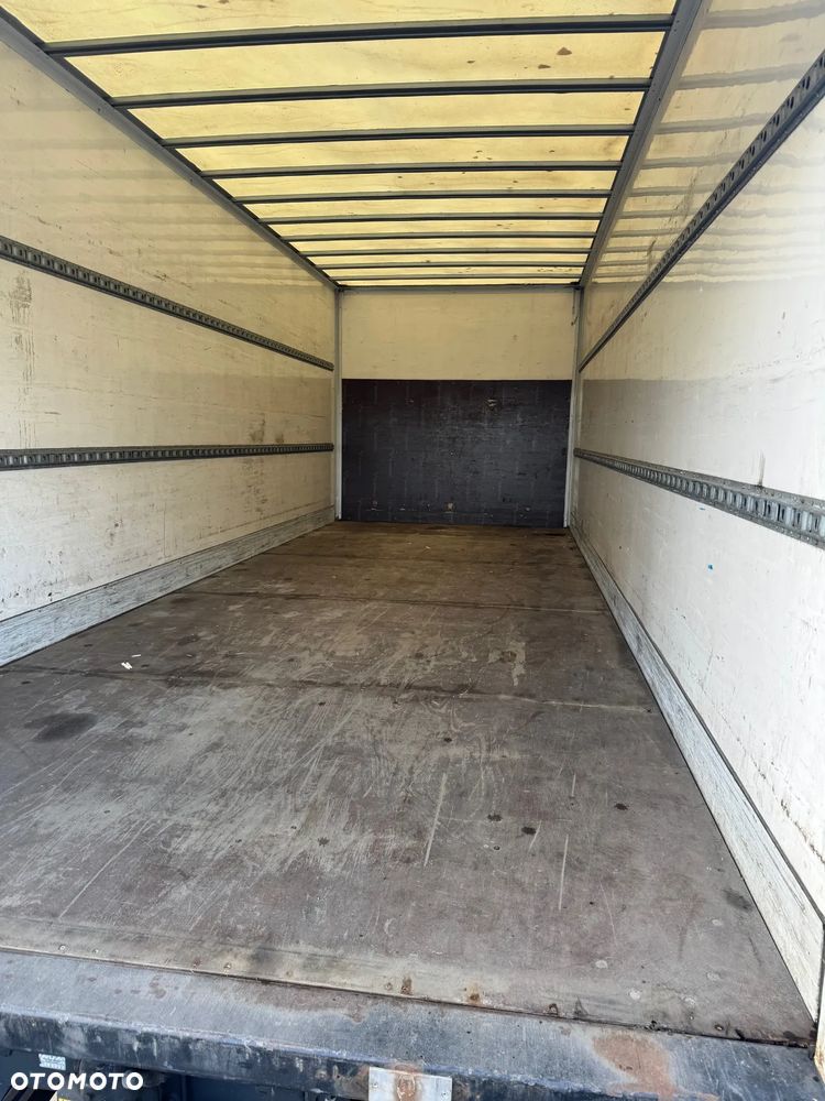 Mercedes-Benz ATEGO - 9