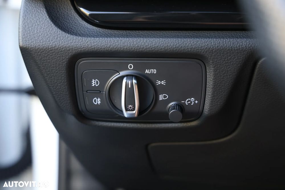 Audi A3 1.4 TFSI Cylinder on demand S tronic S line Sportpaket - 22