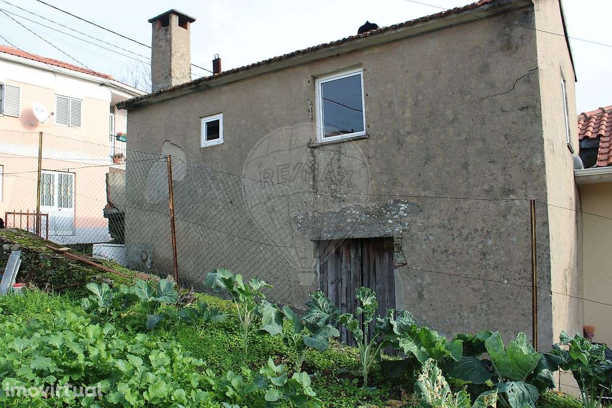 Moradia T1 para venda - Grande imagem: 2/10