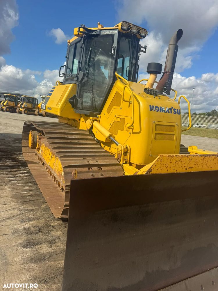 Komatsu D61 PX Buldozer - 11