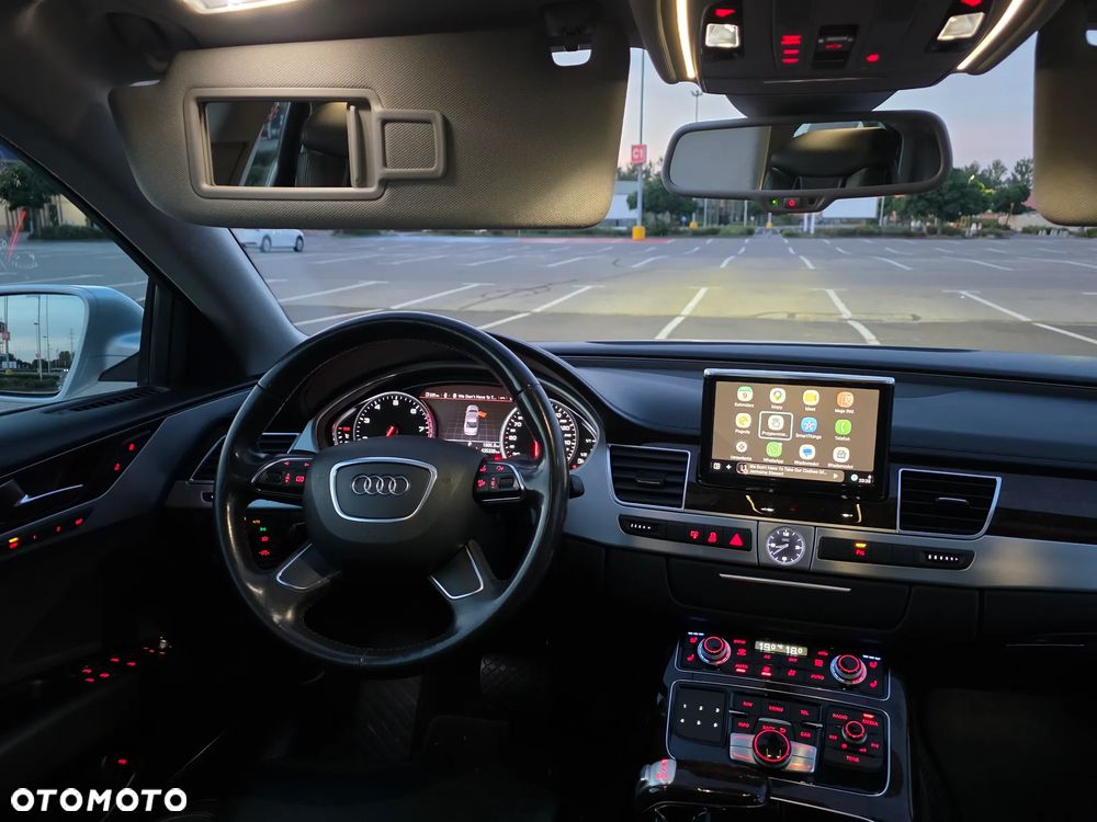 Audi A8 - 32
