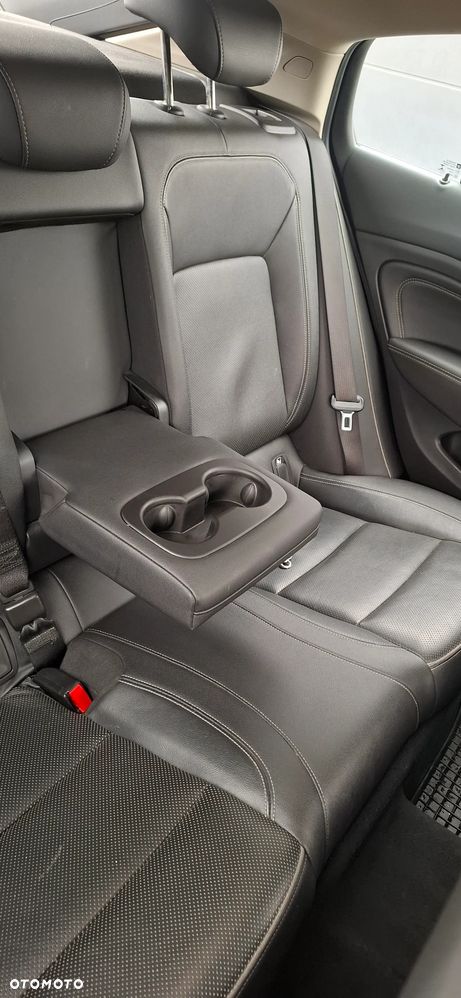 Opel Insignia 2.0 CDTI Innovation S&S - 12