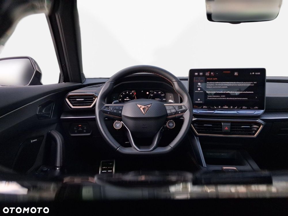 Cupra Formentor 1.5 eTSI mHEV DSG - 17