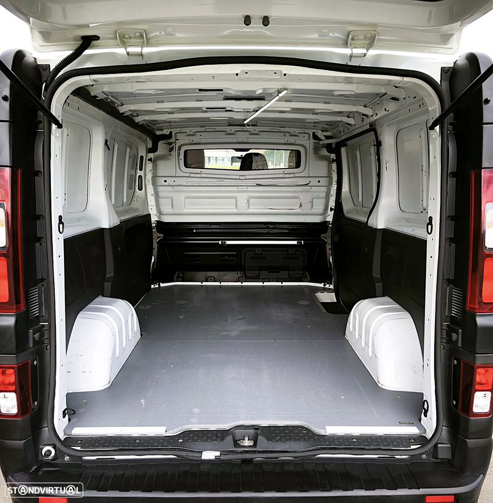 Renault Trafic 1.6 DCI 97.000kms - 9