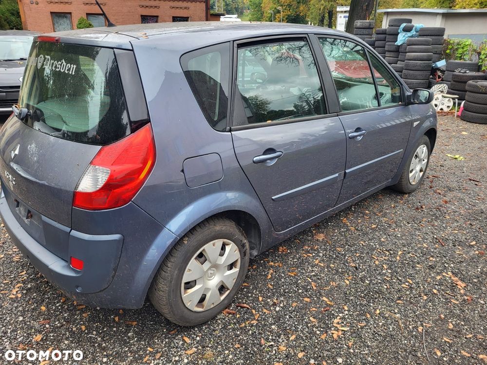 Renault Scenic 1.6 16V Alize - 4
