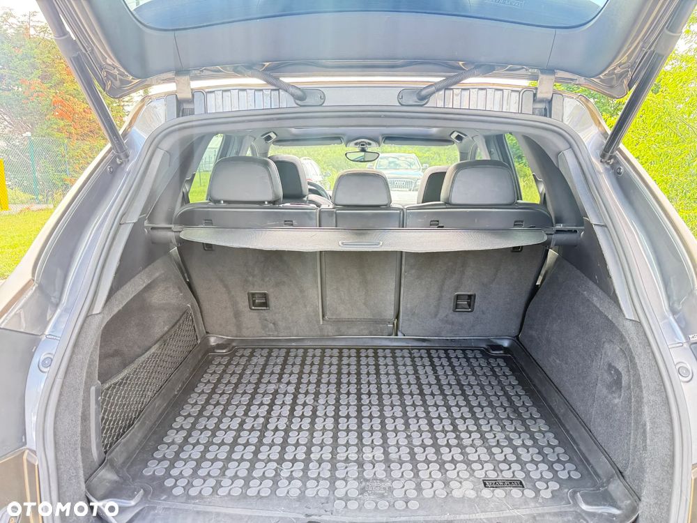 Porsche Cayenne - 9
