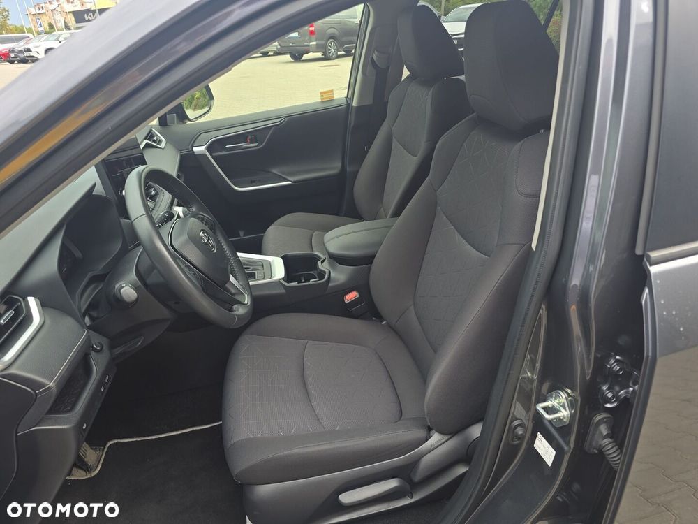 Toyota RAV4 - 13