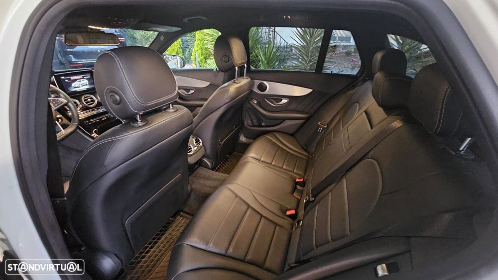 Mercedes-Benz C 250 (BlueTEC) d Station 7G-TRONIC AMG Line - 23