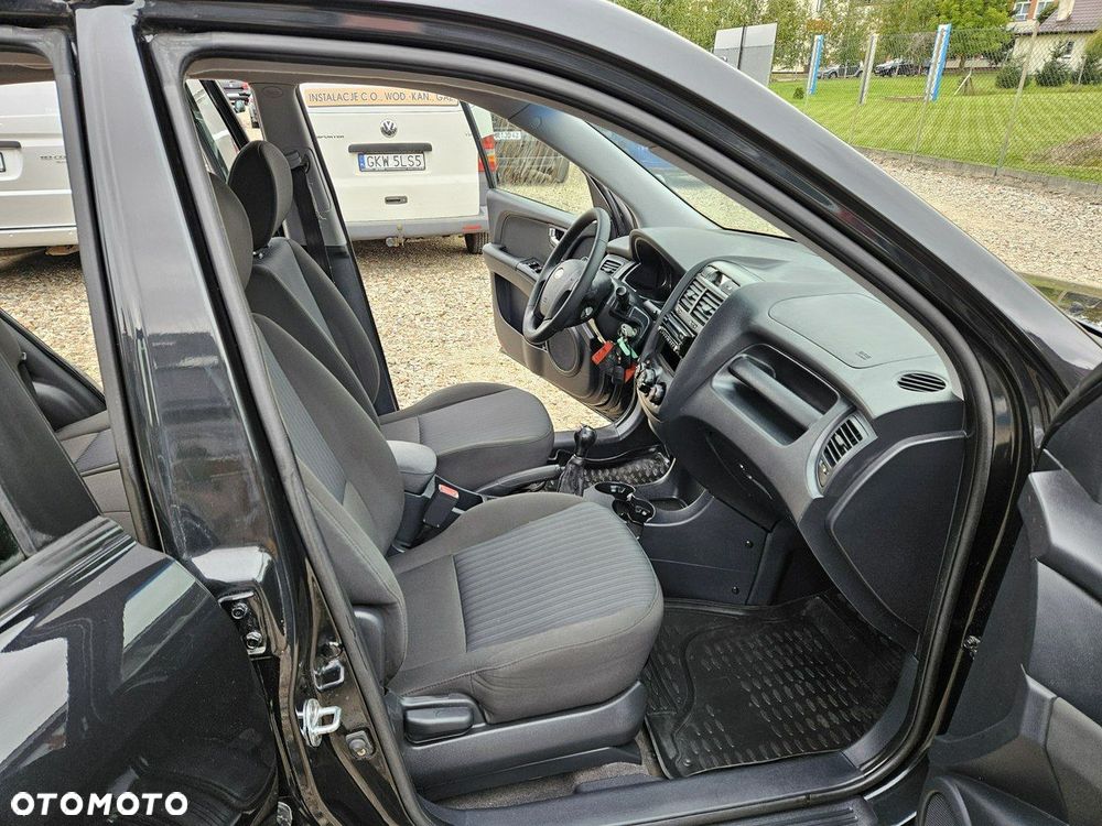 Kia Sportage - 10