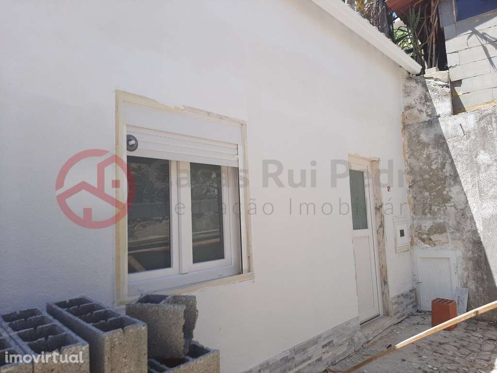 Moradias reconstruídas e reconfiguradas para arrendamento a estudan... - Grande imagem: 2/28