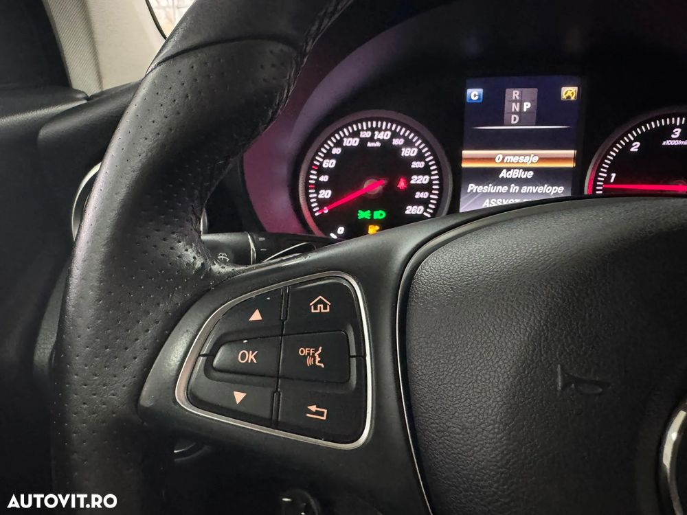 Mercedes-Benz GLC 220 d 4Matic 9G-TRONIC - 19