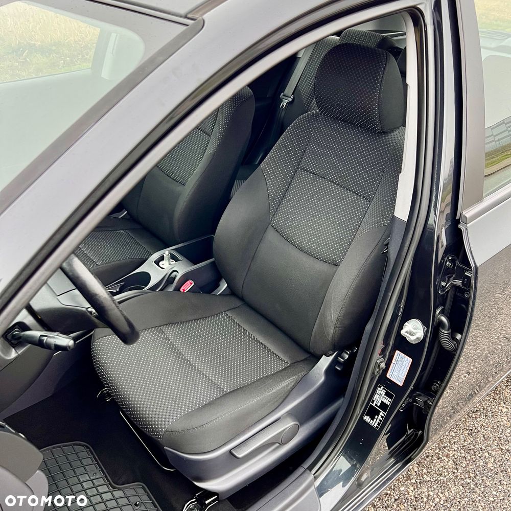 Hyundai i30 1.6 blue Comfort - 10