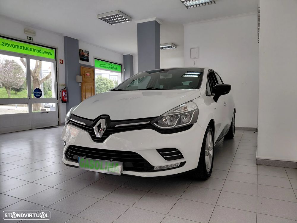 Renault Clio 1.2 16V 75 LIMITED - 6