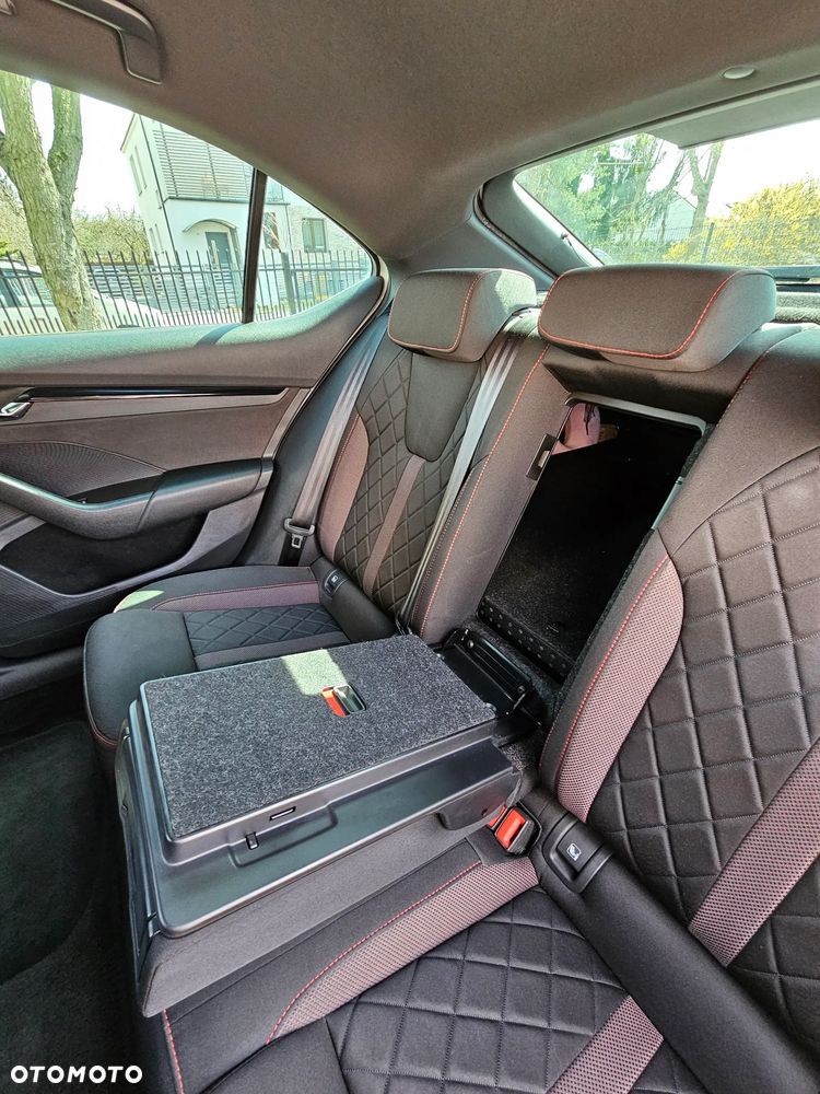 Skoda Octavia 1.4 TSI Plug-In Hybrid RS DSG - 13