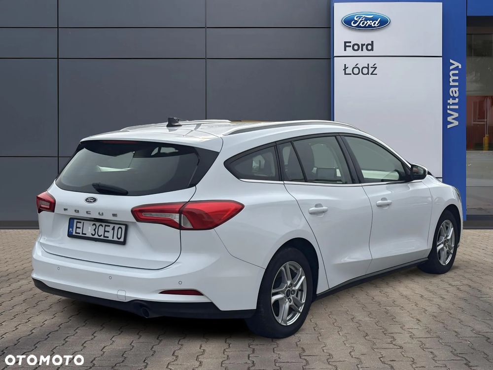 Ford Focus 1.0 EcoBoost Trend - 5