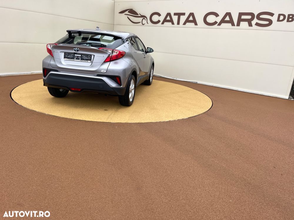 Toyota C-HR - 14