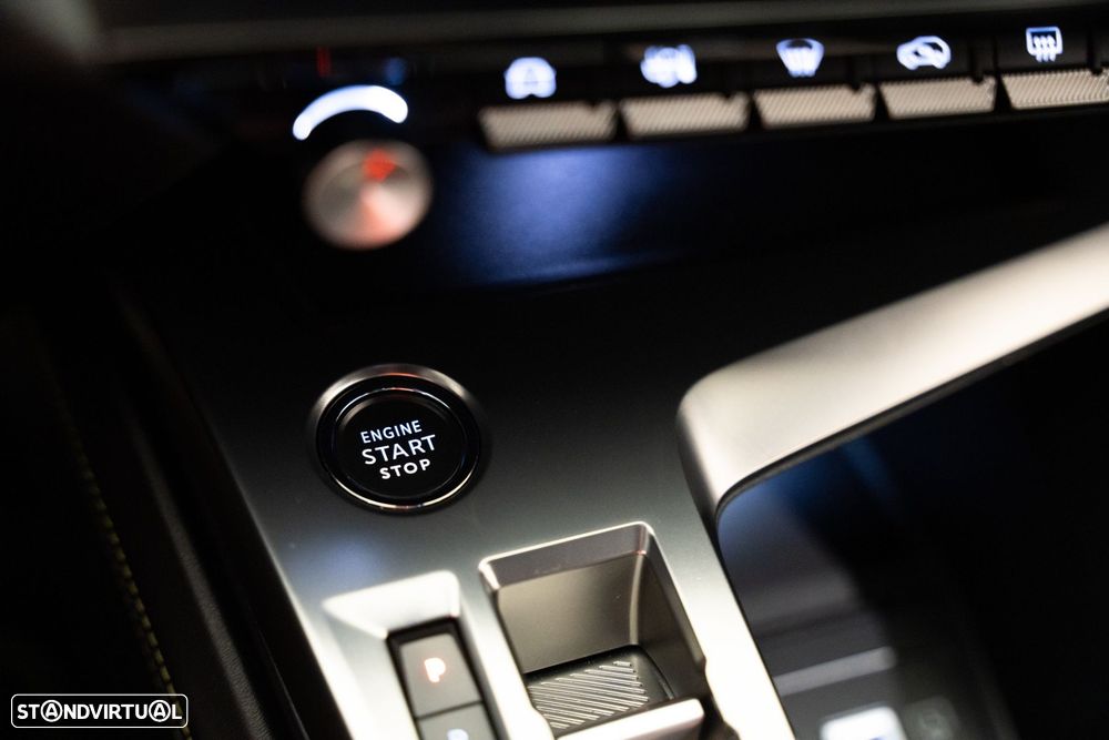 Peugeot 408 1.2 PureTech GT EAT8 - 20
