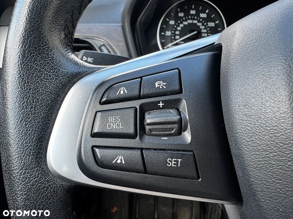 BMW X1 xDrive25i Advantage - 14