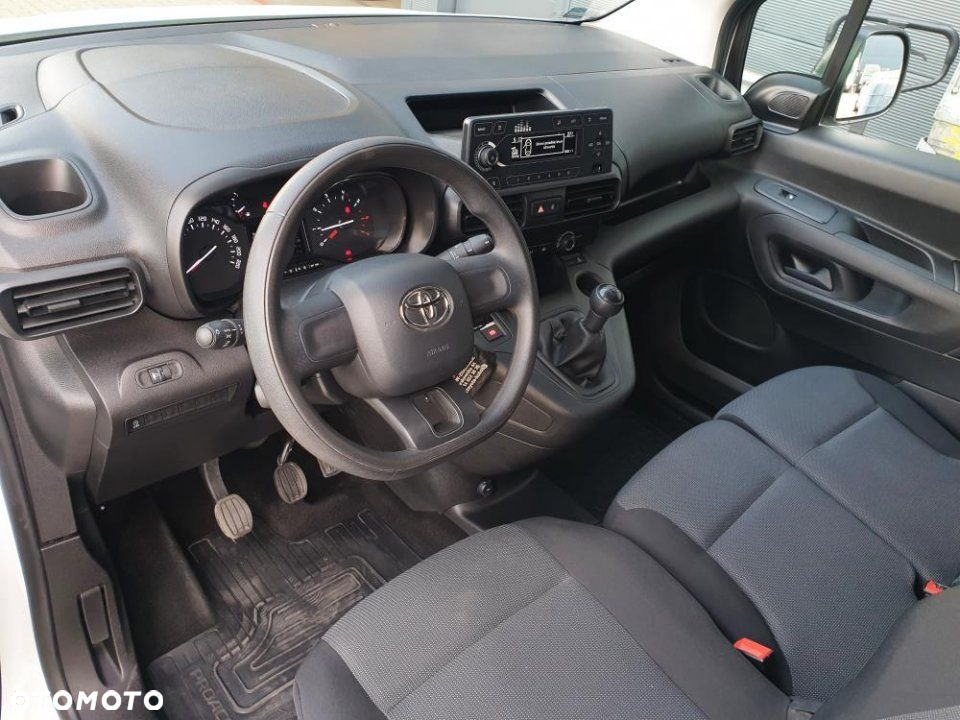 Toyota proace-city-verso - 9