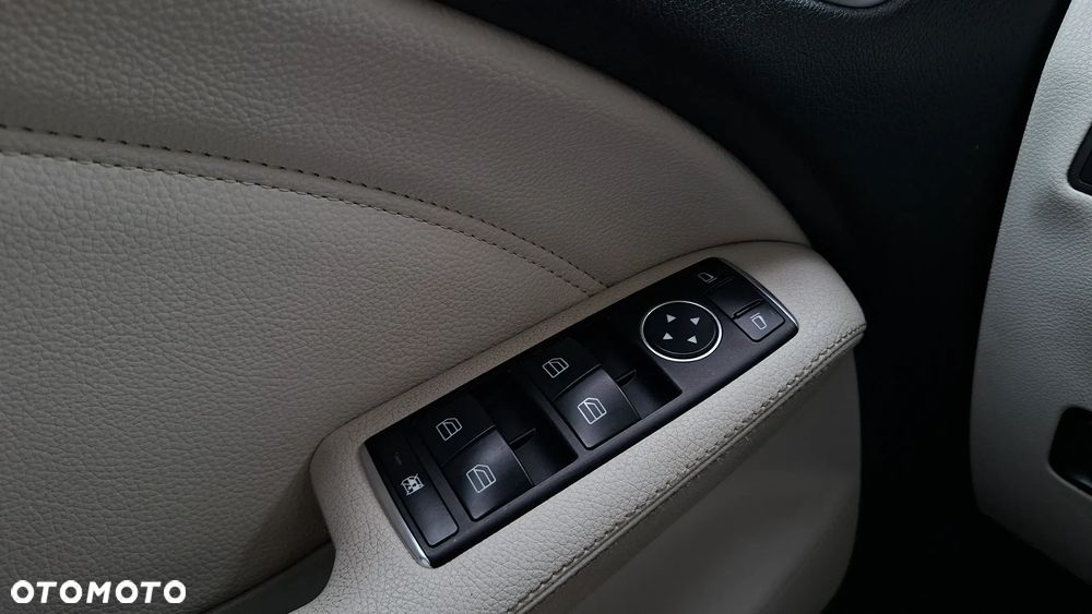 Mercedes-Benz Klasa B 180 CDI (BlueEFFICIENCY) - 24