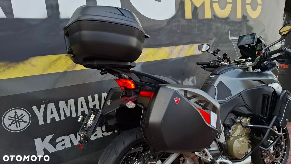 Ducati Multistrada - 9
