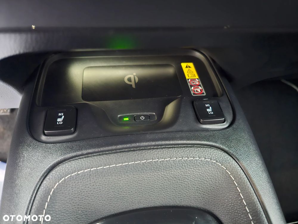 Toyota Corolla 1.8 Hybrid Style - 19