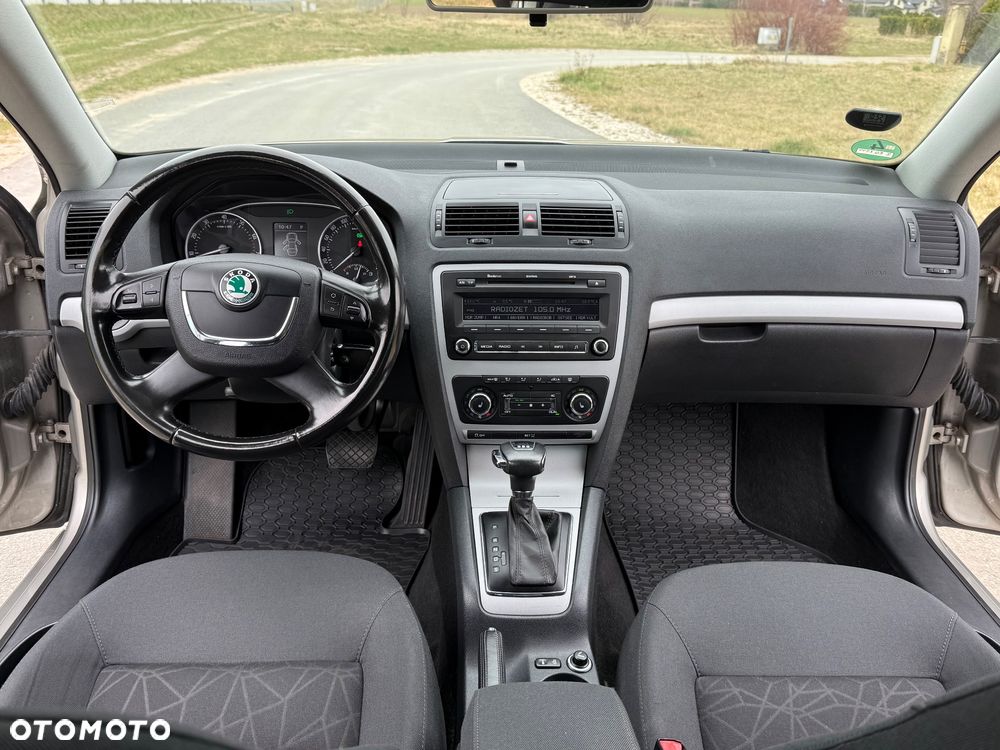 Skoda Octavia 1.4 TSI Family DSG - 6