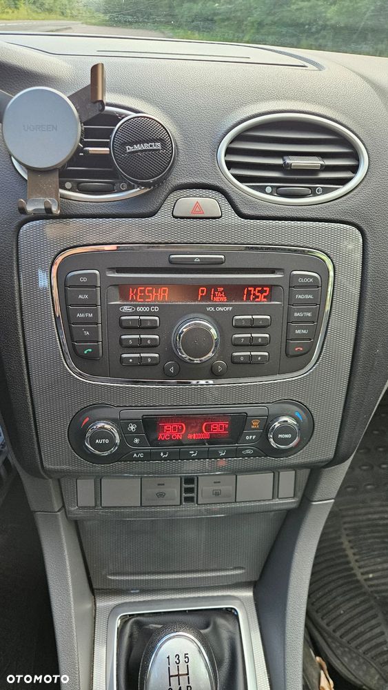 Ford Focus 1.6 TDCi DPF Titanium - 14
