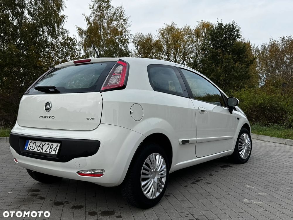 Fiat Punto Evo 1.4 8V Dualogic Dynamic Start&Stop - 8