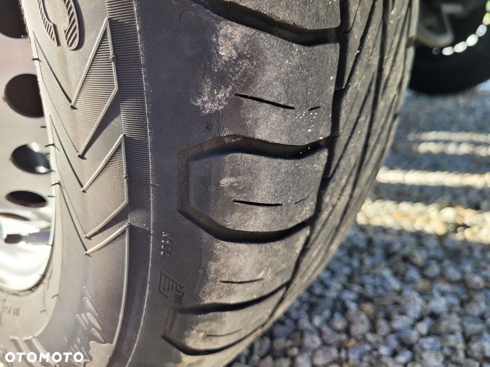 Iveco Daily Autolaweta 3.0 180hp, najazd, 2020r. Polski salon - 9