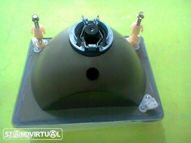 Farol da frente direito Fiat Uno 1983 até 1989 (novo) - 4