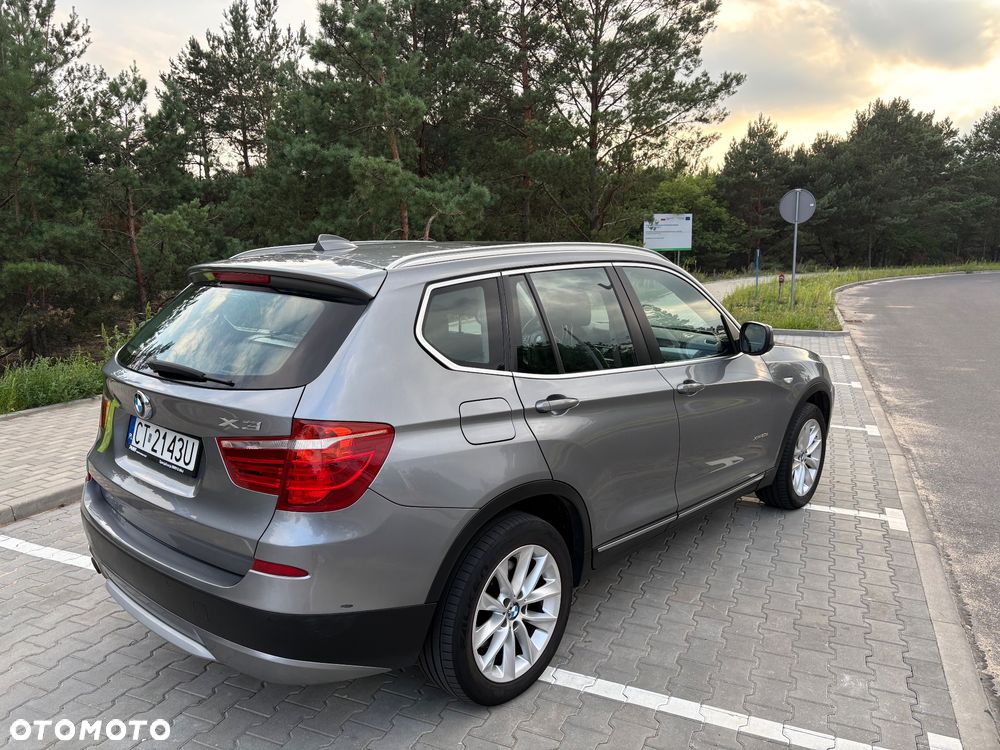 BMW X3 xDrive20d - 10