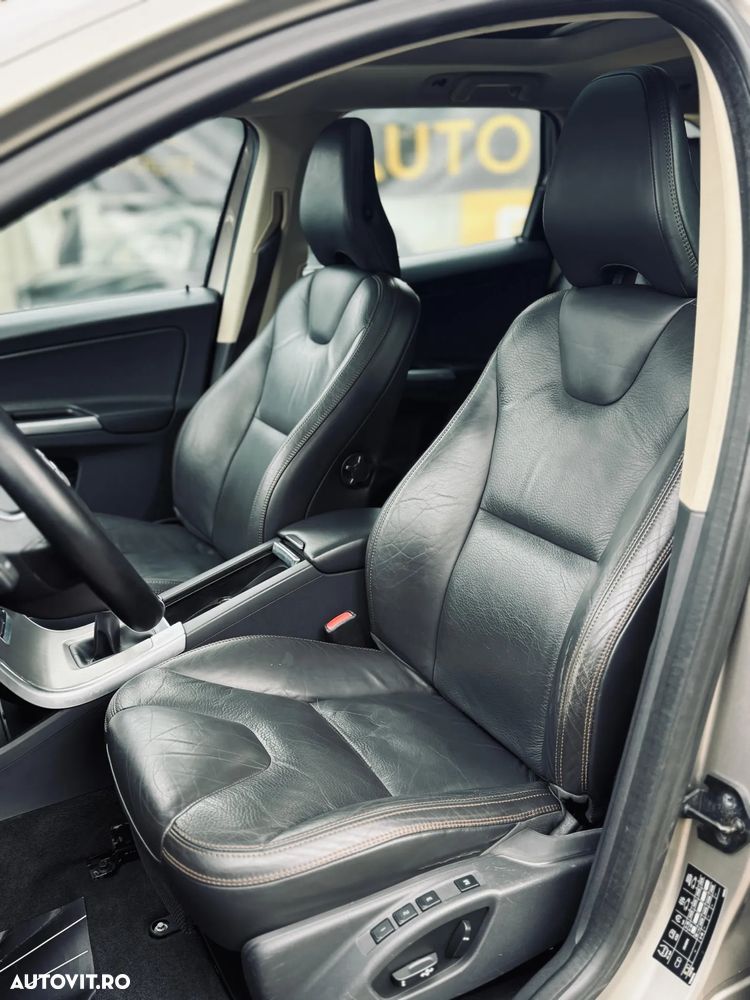 Volvo XC 60 D3 Summum - 14