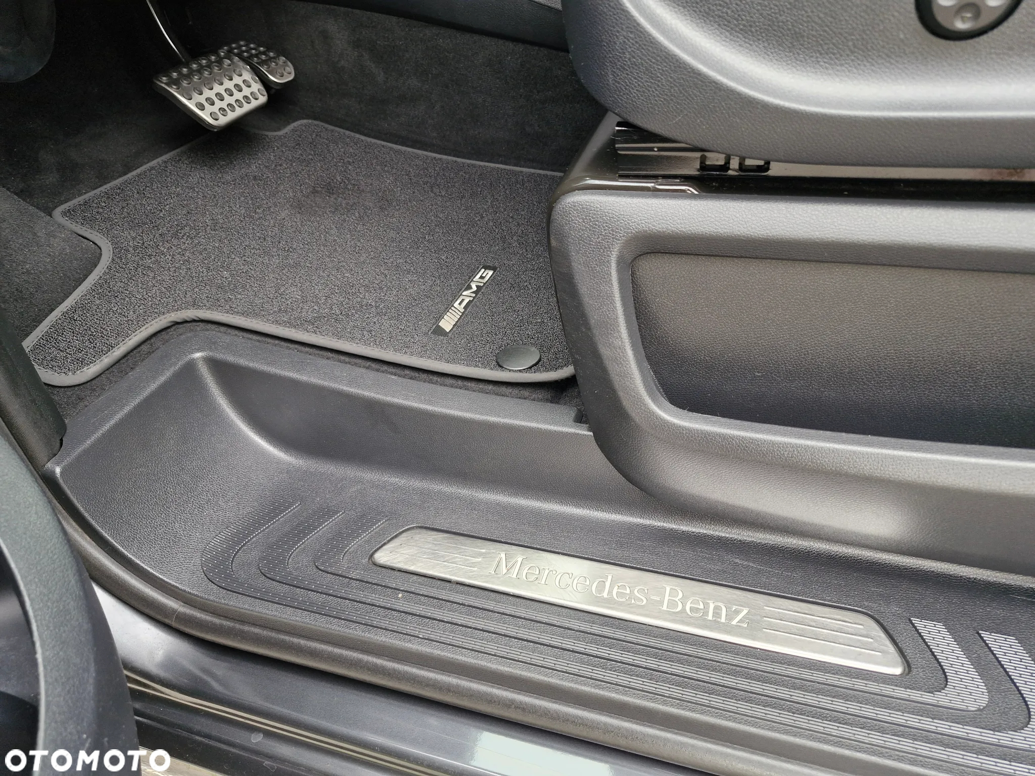 Mercedes-Benz Klasa V 300 d lang 4Matic 9G-TRONIC Avantgarde Edition - 18