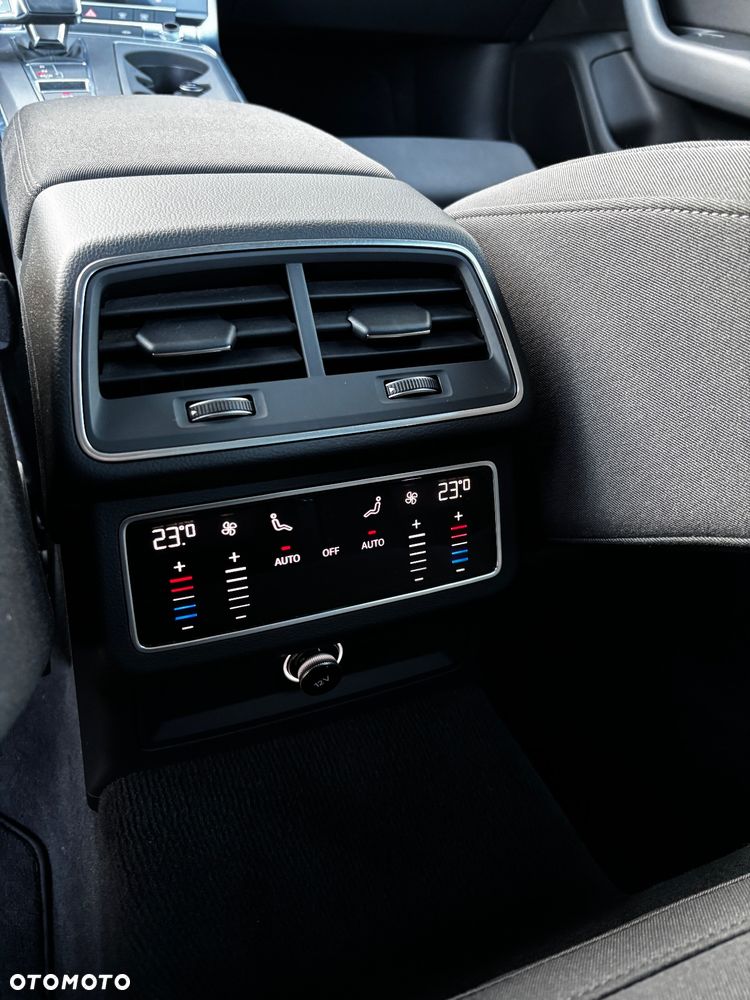 Audi A6 - 25