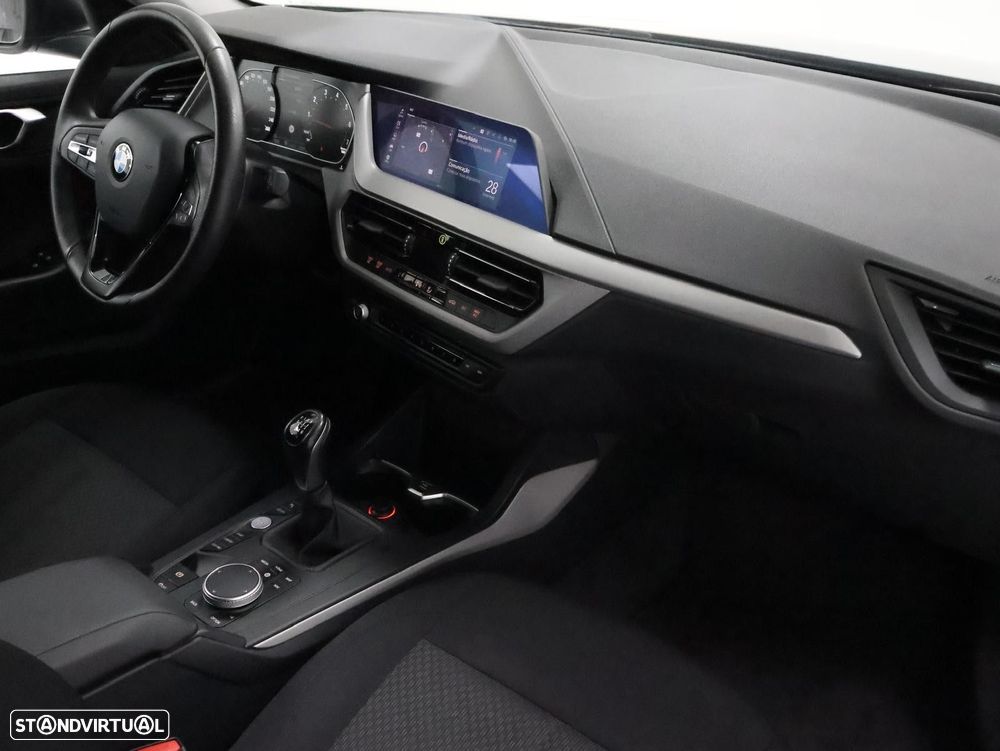 BMW 116 i Advantage - 4