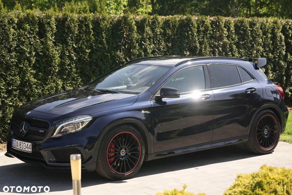 Mercedes-Benz GLA - 3