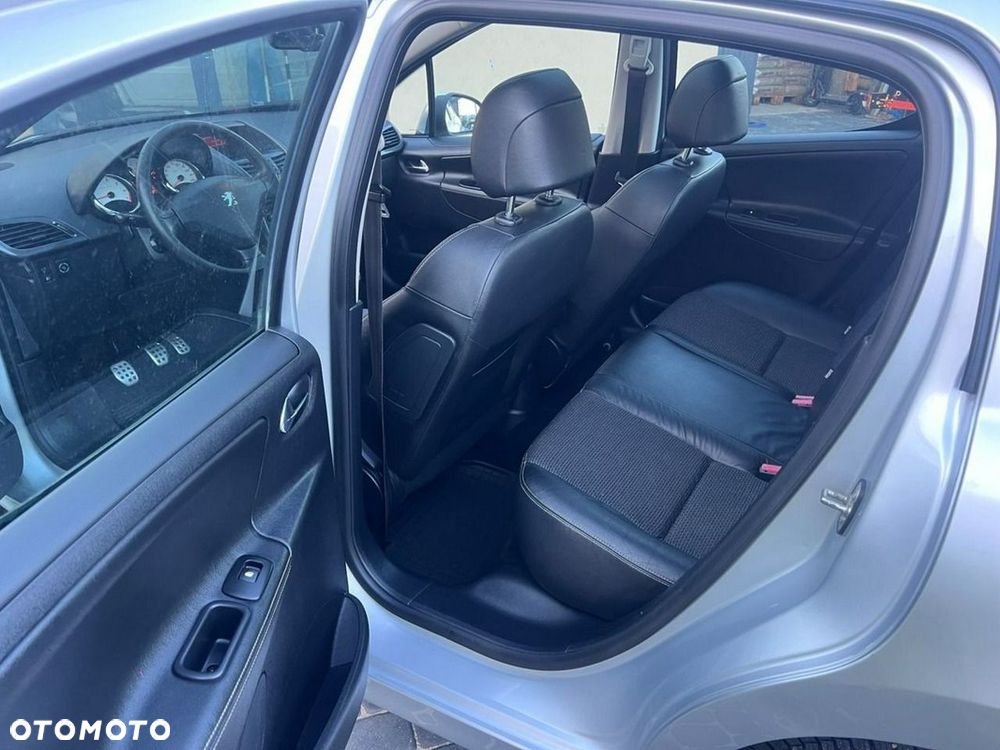Peugeot 207 1.6 THP Platinum - 7