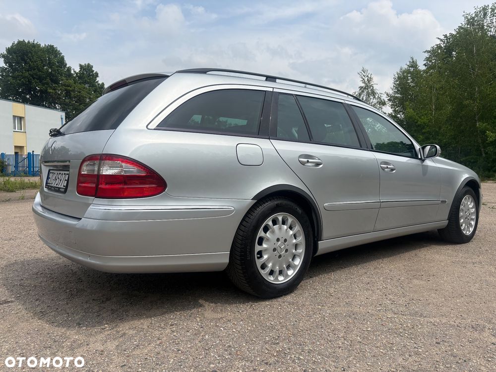 Mercedes-Benz Klasa E 320 CDI 4Matic Automatik Elegance DPF - 6