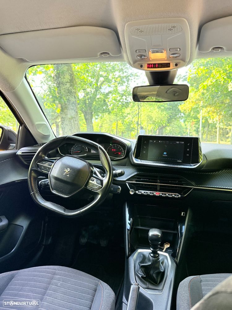 Peugeot 208 1.2 PureTech Allure - 17